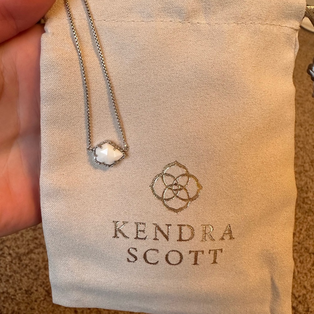 Kendra Scott silver necklace